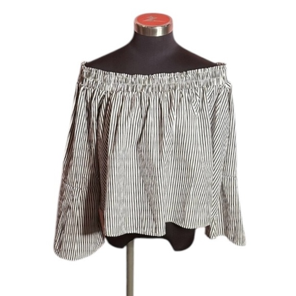 Bebe Striped Off-Shoulder Women's Top NWT Large - Picture 2 of 4